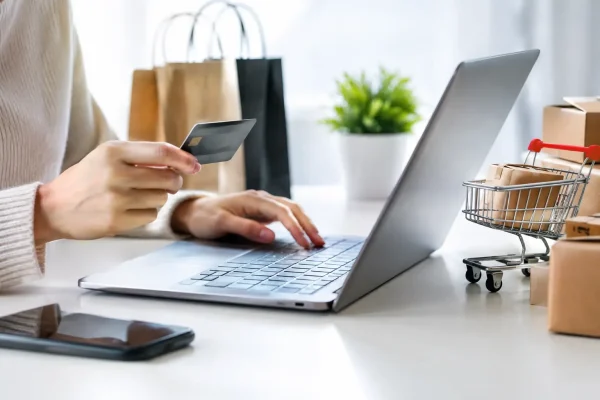E-Ticarette Dönüşüm Artıran 10 Özellik E-Ticarette Dönüşüm Artıran 10 Özellik